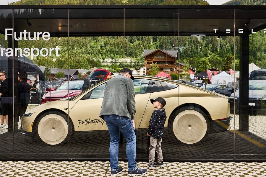 Zeiler @ Tesla Takeover Flachau 2026