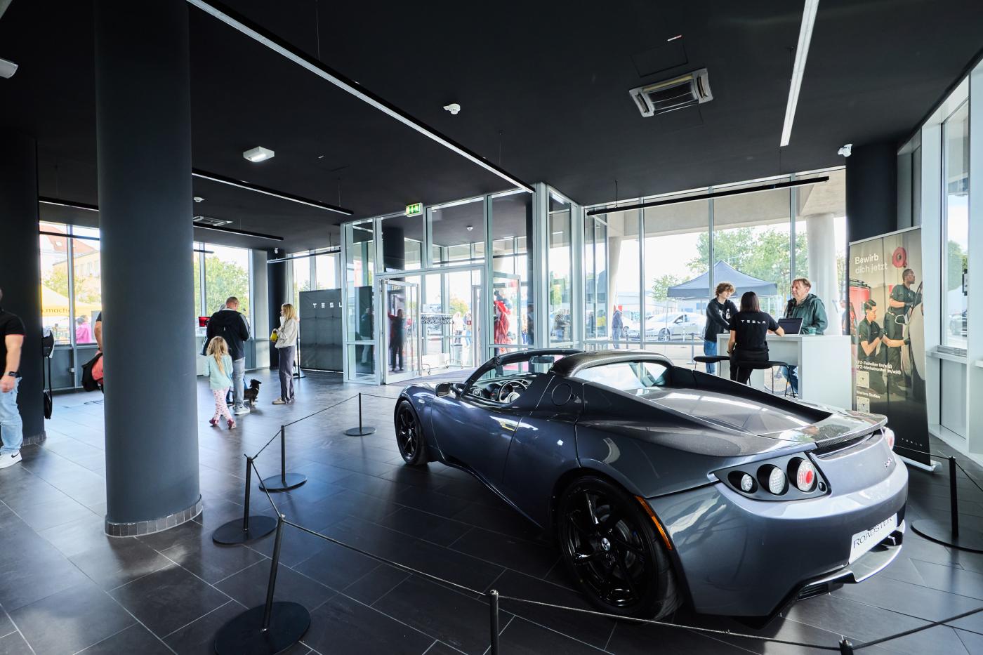 Tesla Servicecenter Opening featuring ZEILER 
